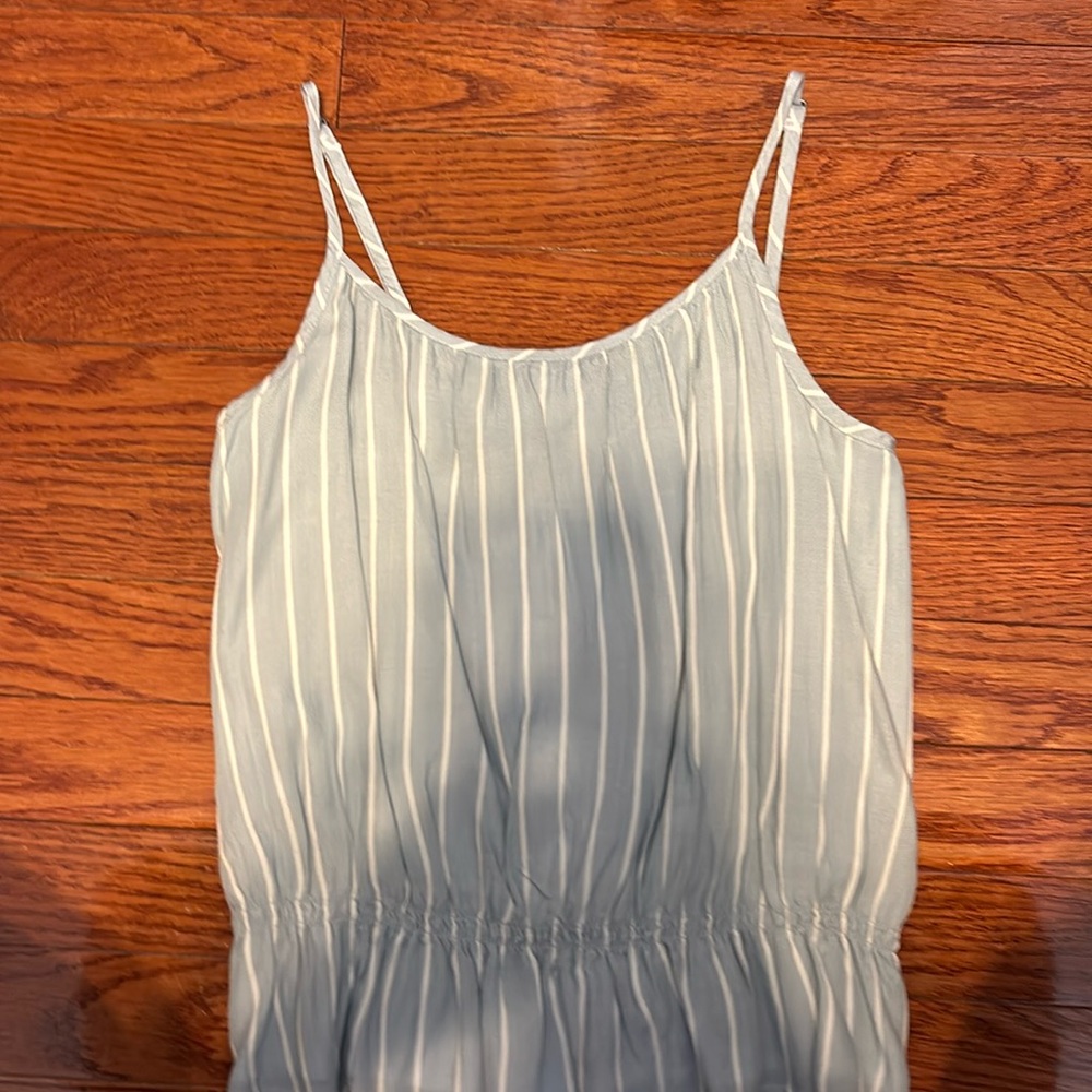 Brand New w/ tags Abercrombie kids adorable top